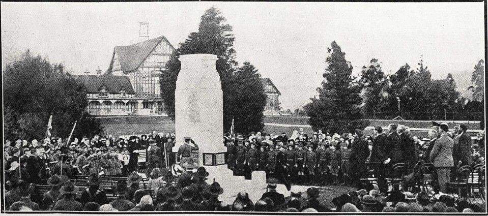 The dedication of the Cenotaph in the Government Gardens at Rotorua on 6 July, 1924.